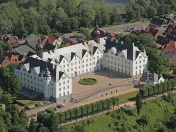 Schloss Plön Luftbildaufnahme