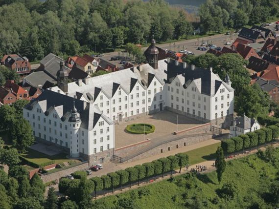 Schloss Plön Luftbildaufnahme