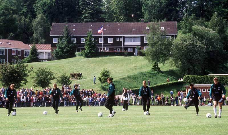 Nationalmannschaft beim Training im Uwe Seeler Fußball Park